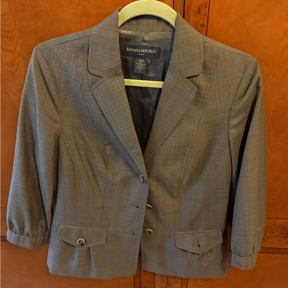 Banana Republic Women's Fully Lined Wool Blazer | NWOT